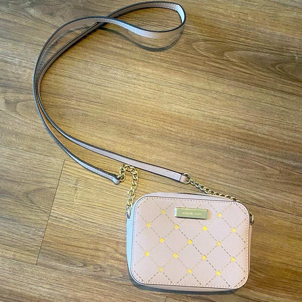 Michael Kors cross body light pink purse